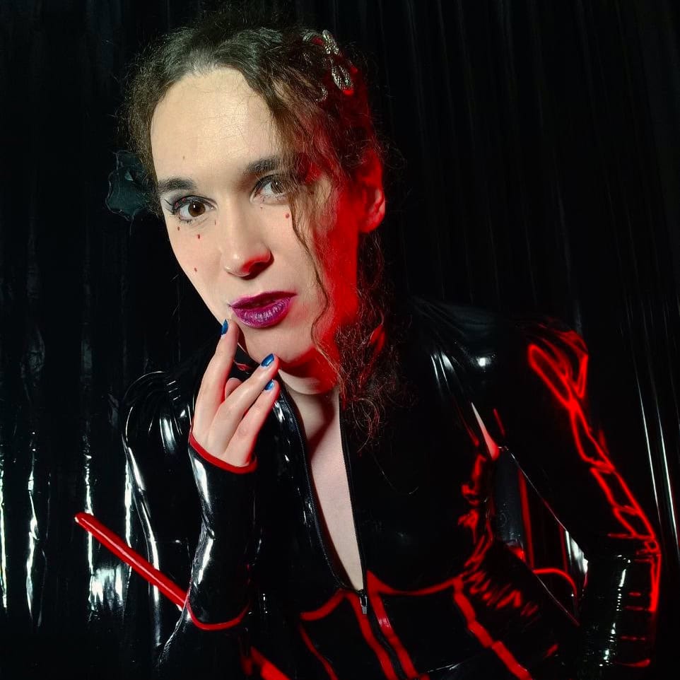 TS Miss Malice – Switcher in Berlin