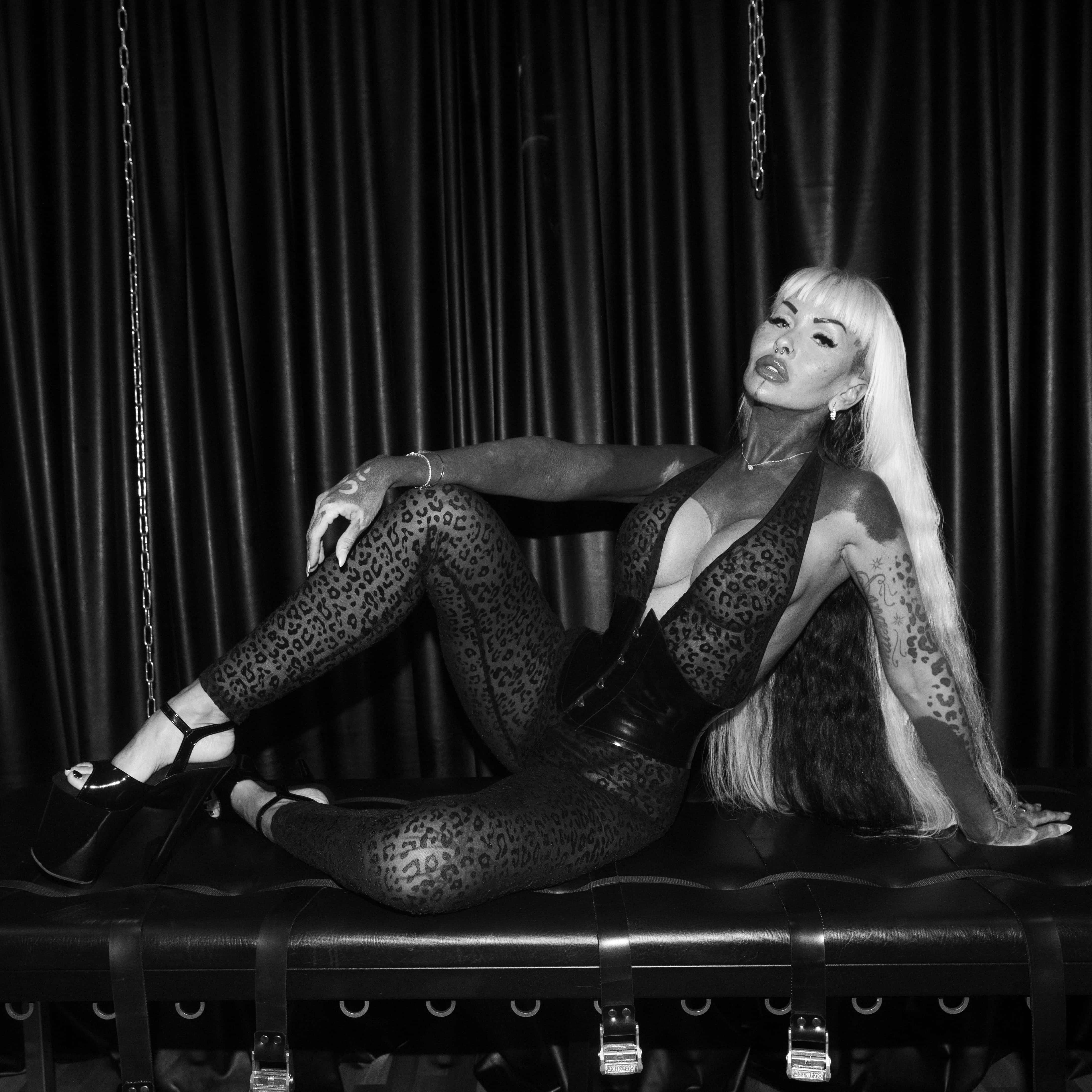 Mallory van Knox – Domina / Dominus in Berlin