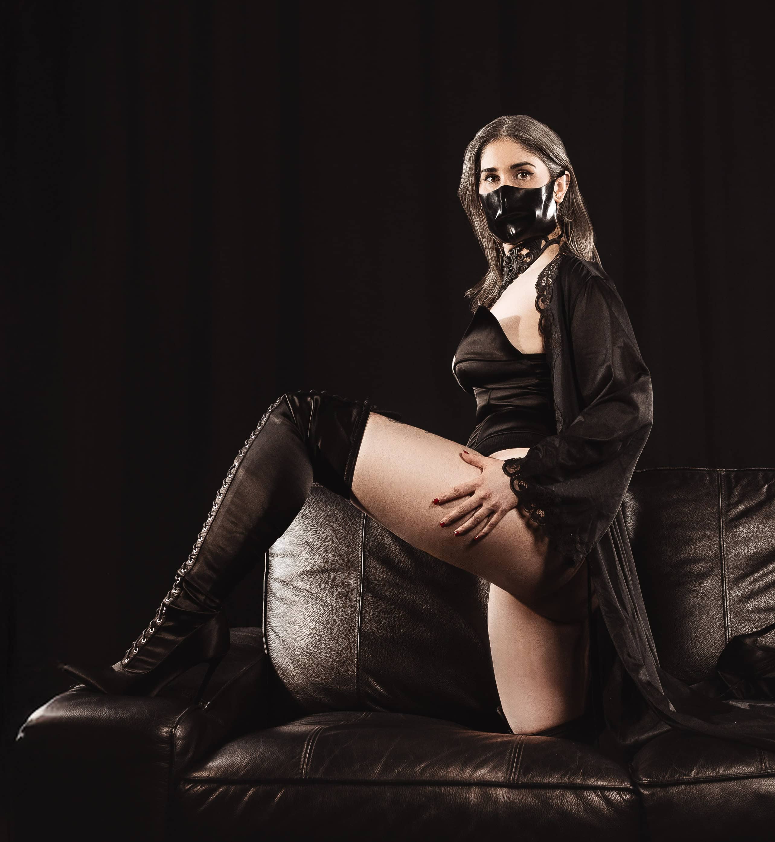 Anya Max – Domina / Dominus in Berlin