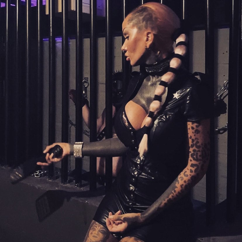 Mallory van Knox – Domina / Dominus in Berlin