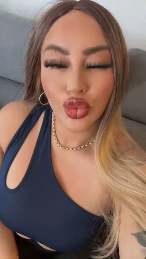 Deutsch Latina Kira – Domina / Dominus in Köln